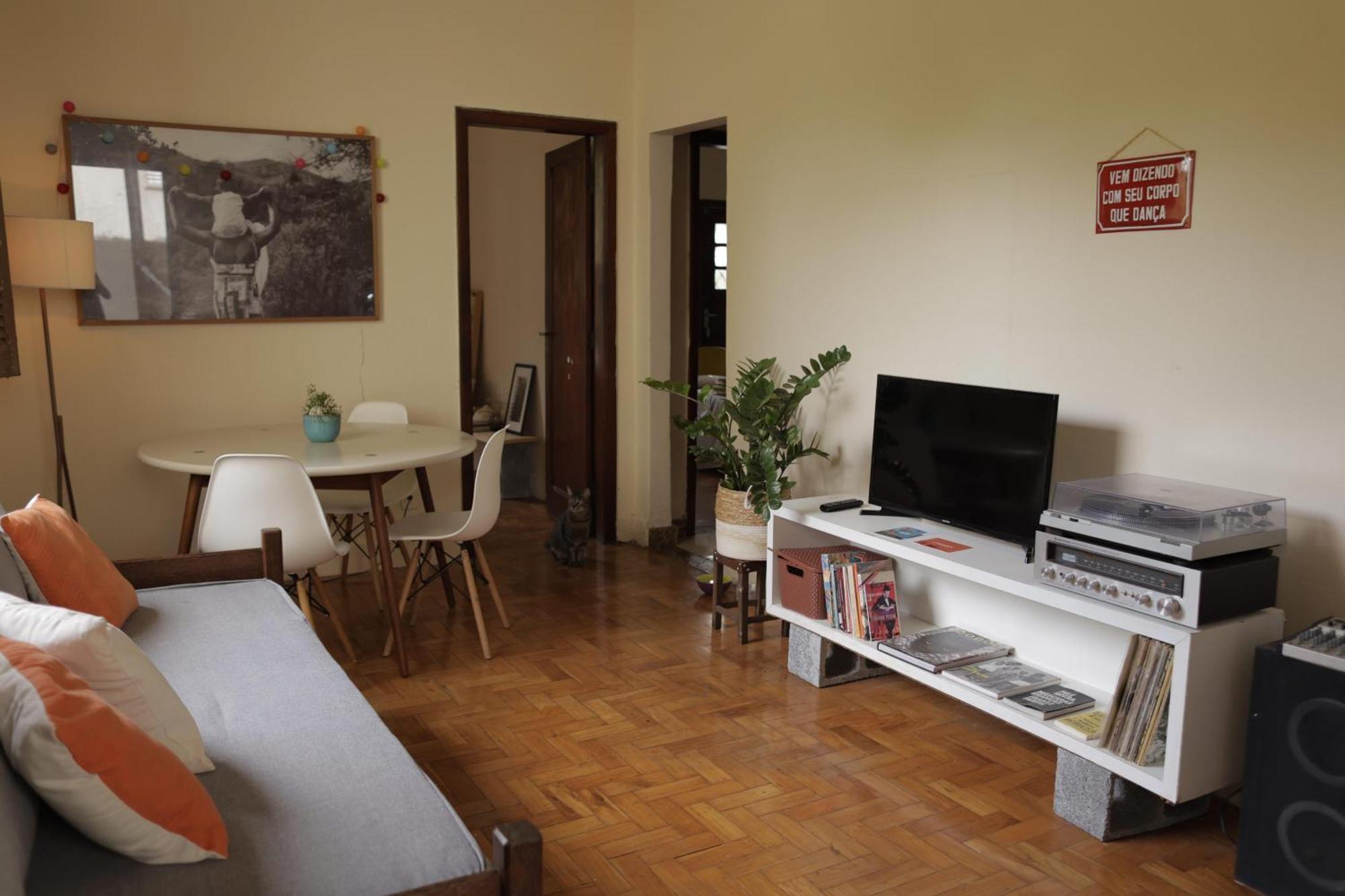 Quarto Casal Com Varanda Casa Caramel Belo Horizonte Kültér fotó