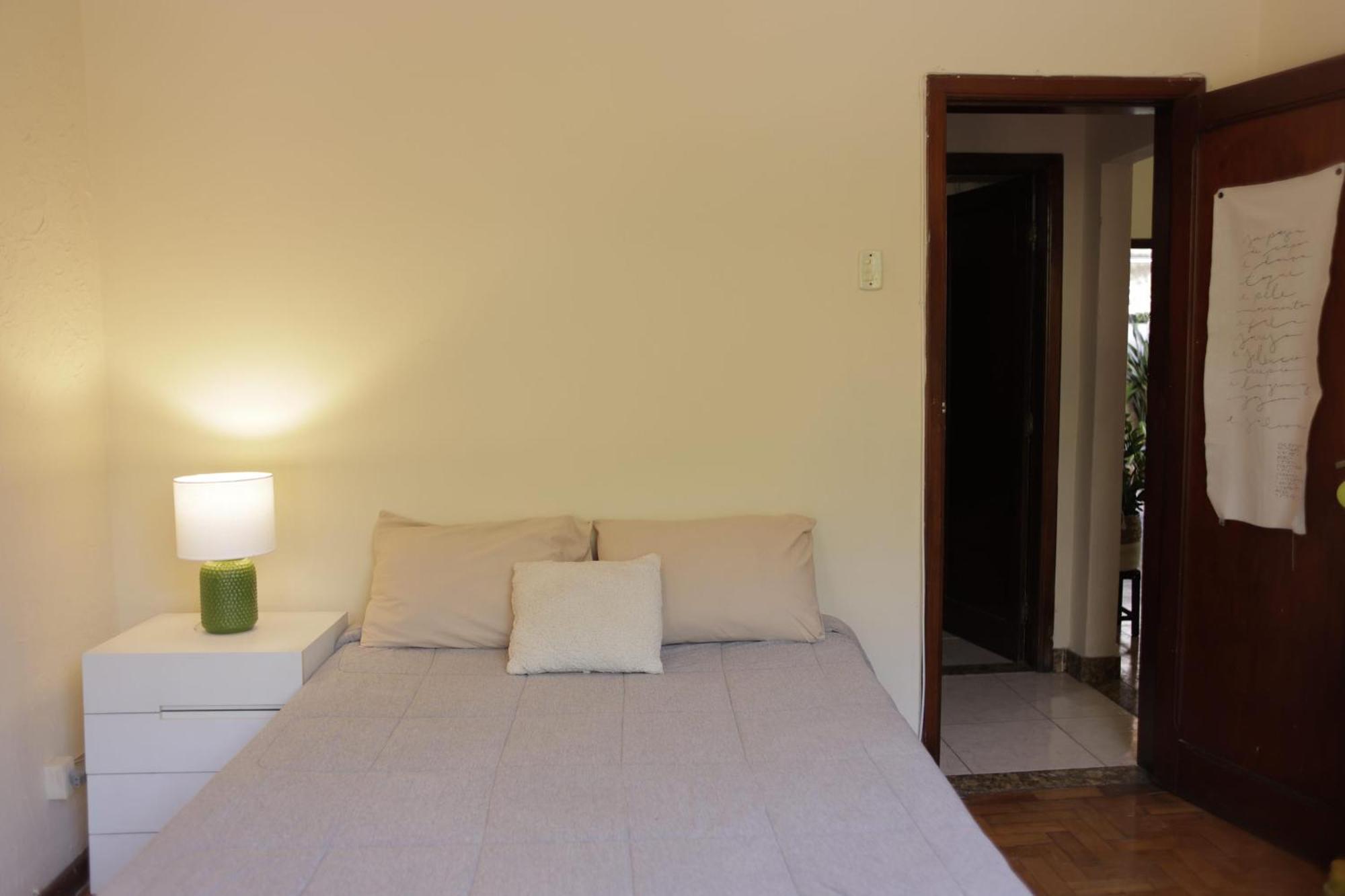 Quarto Casal Com Varanda Casa Caramel Belo Horizonte Kültér fotó